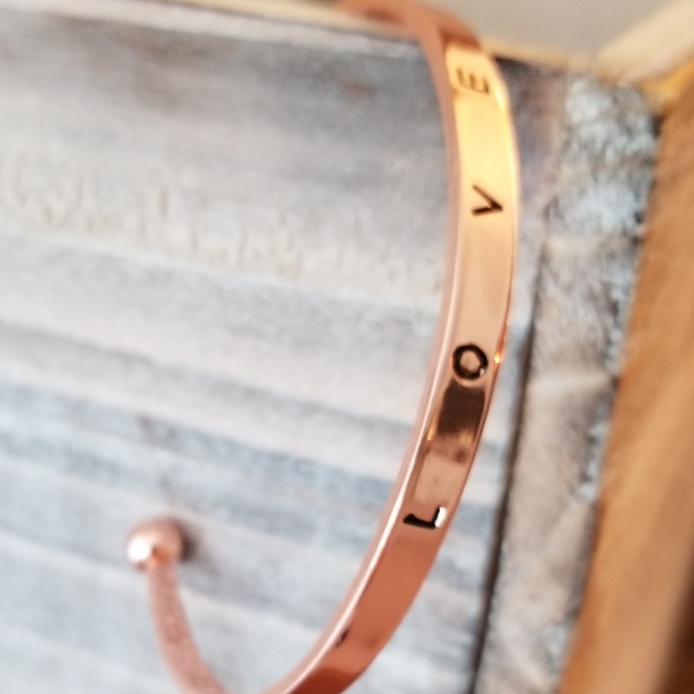 Rosegold LOVE stamped bangle.❤ VALENTINE'S DAY!